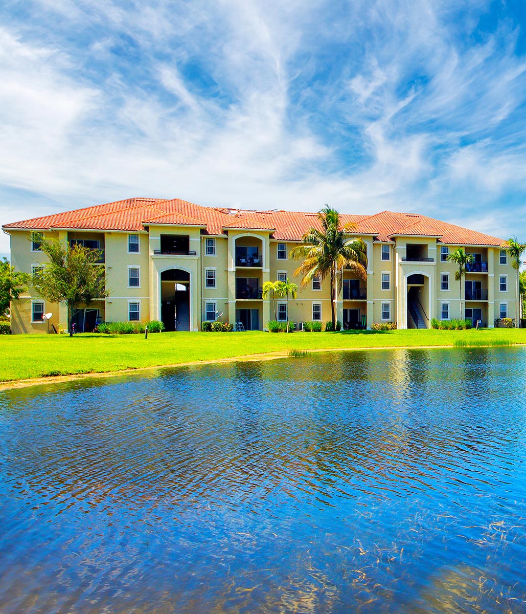 WEB NEW 08 10XWELLINGTONCLUB